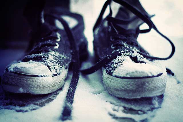 sweaty-cold-winter-feet